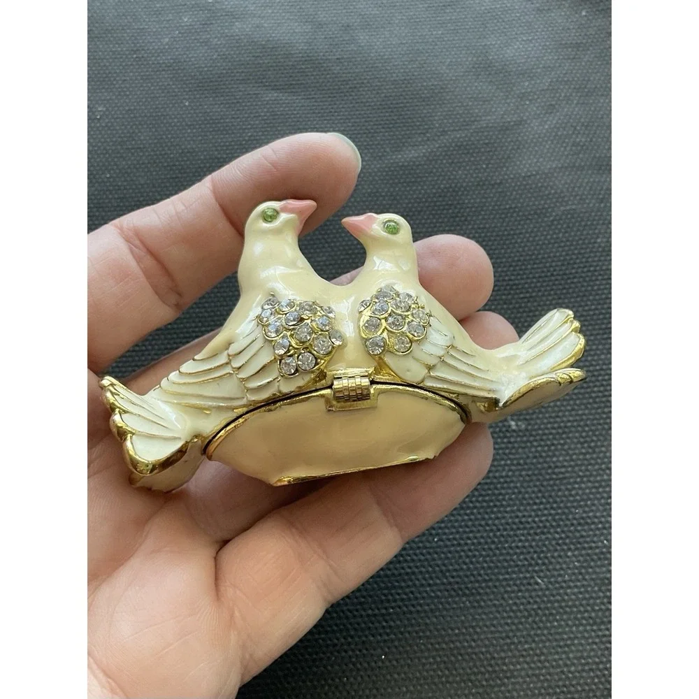 Vintage Enameled Hinged Trinket Box Two Doves Love Birds Collectible Decorative
